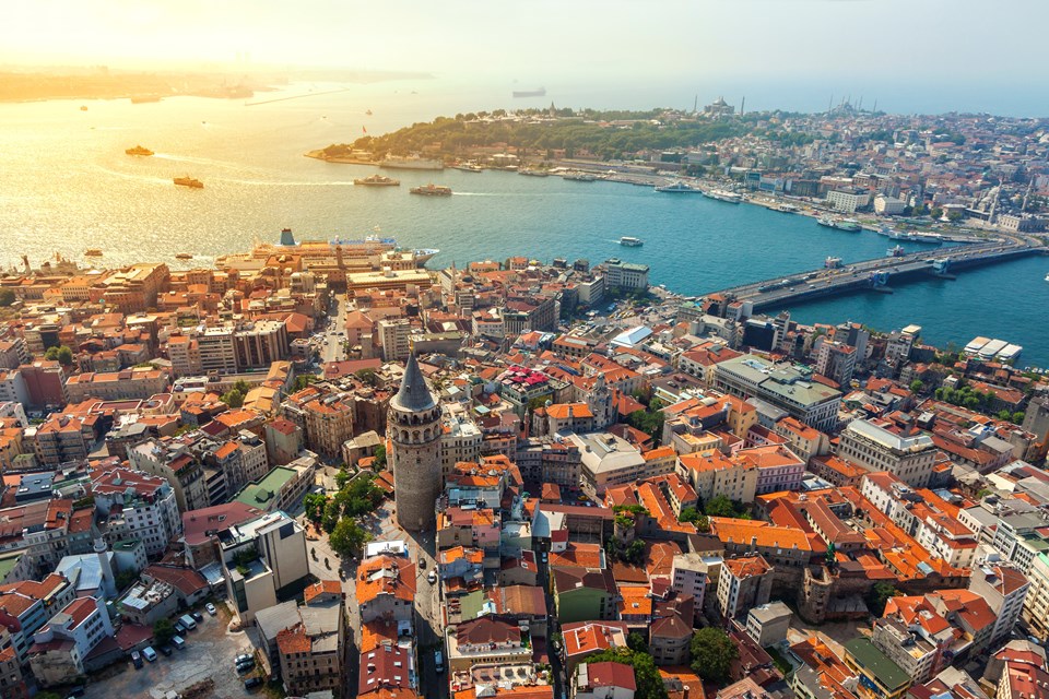 Deprem sonrası İstanbul'da ev fiyatlarında en ucuz ve en pahalı ilçeler belli oldu